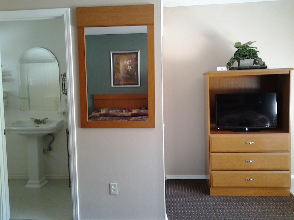 Maple Leaf Motel Shady Cove Habitación foto